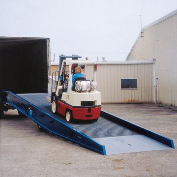 Yard Ramp 20 000 lb 30 ft Width 84 In